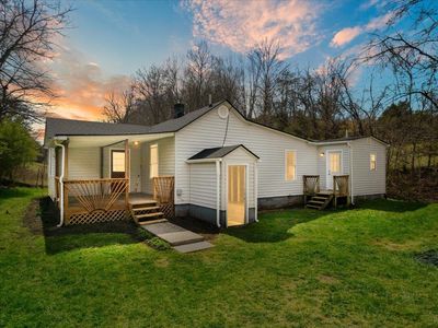 1033 Walton Rd, Christiansburg, VA — sold by Chase Biegler